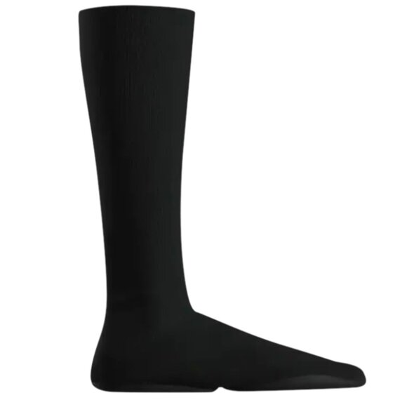 YZY PODS Size 1 (4 - 7 MENS) - Picture 1 of 6